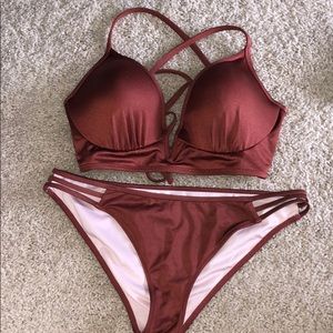 Bikini set ! Top: 34C / Bottoms: M